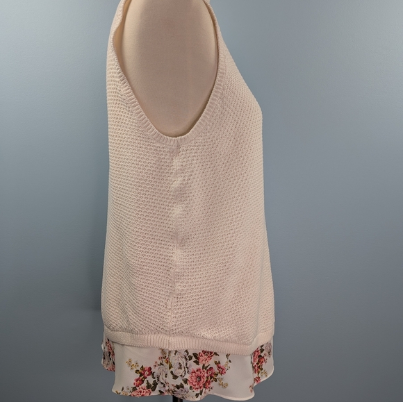 LOFT Sleeveless Cream Knit Top with Floral Hem – Size Large - Picture 7 of 8